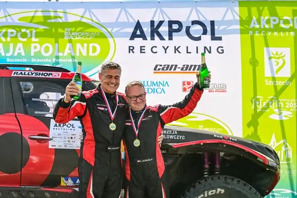 Kuba Przygoński triumfuje w Baja Poland po raz jedenasty