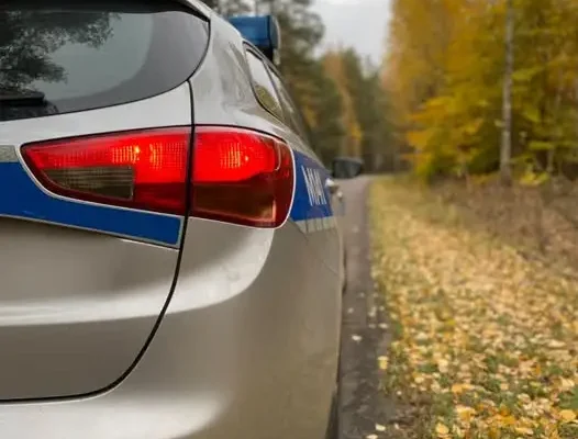 Jesienna aura na drogach – policja z Kolna apeluje o ostrożność