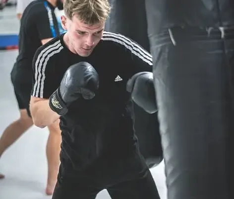 Muay Thai – sztuka ośmiu kończyn. Treningi w Płocku